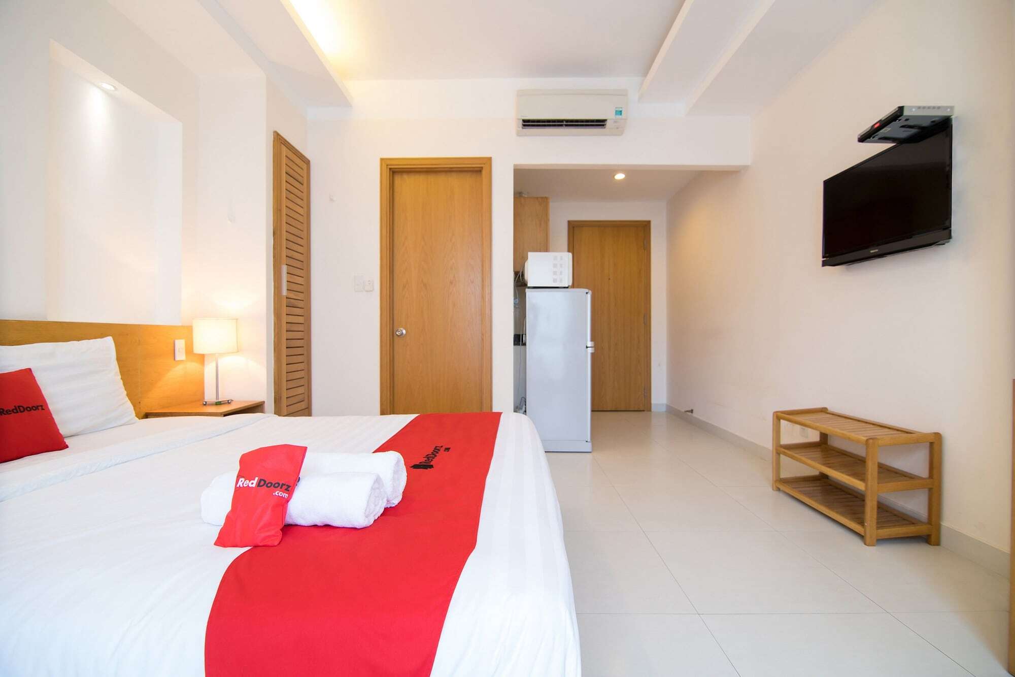 Reddoorz Plus Near Secc D7 Ho-Chi-Minh-Stadt Exterior foto