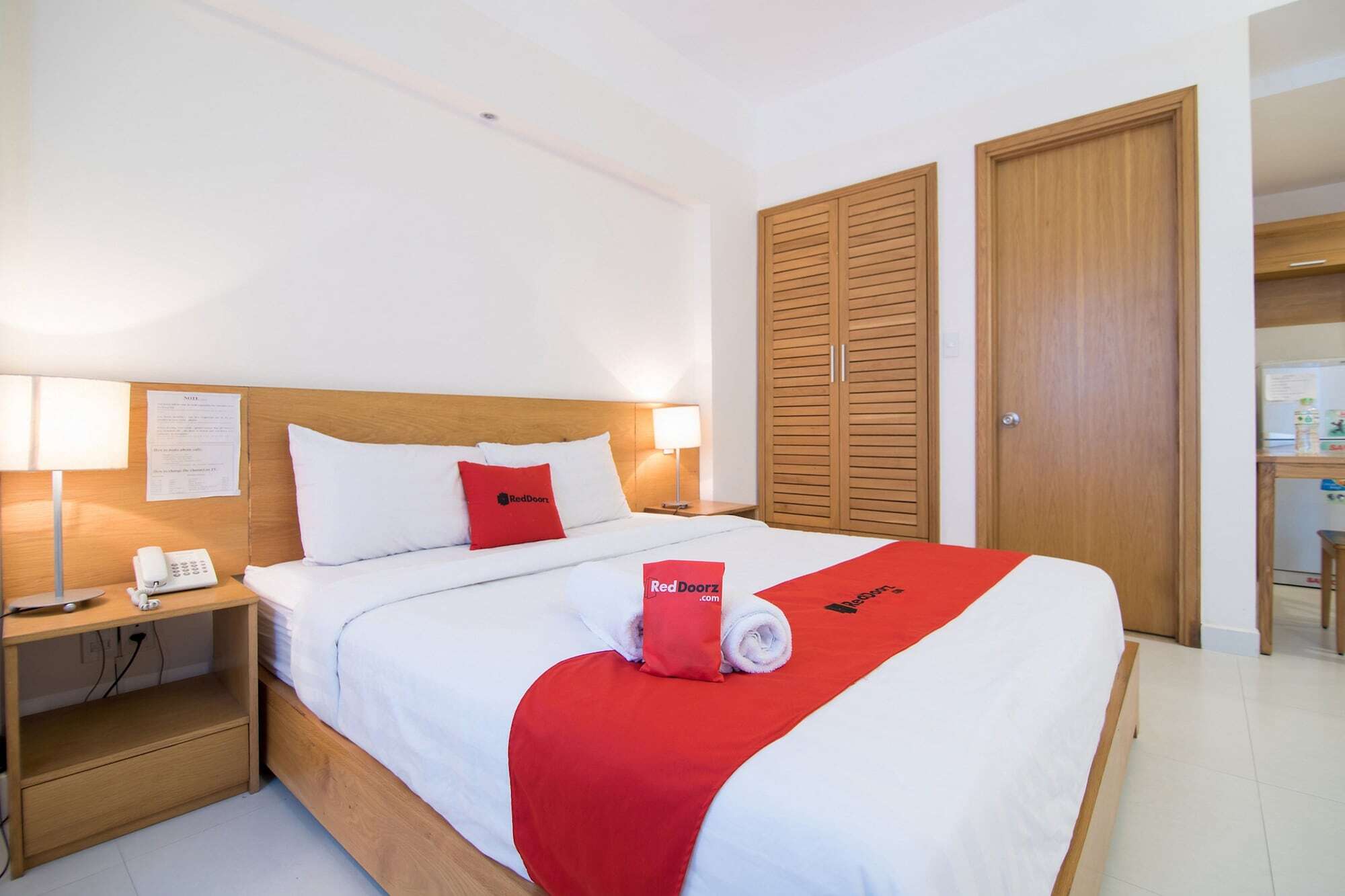 Reddoorz Plus Near Secc D7 Ho-Chi-Minh-Stadt Exterior foto